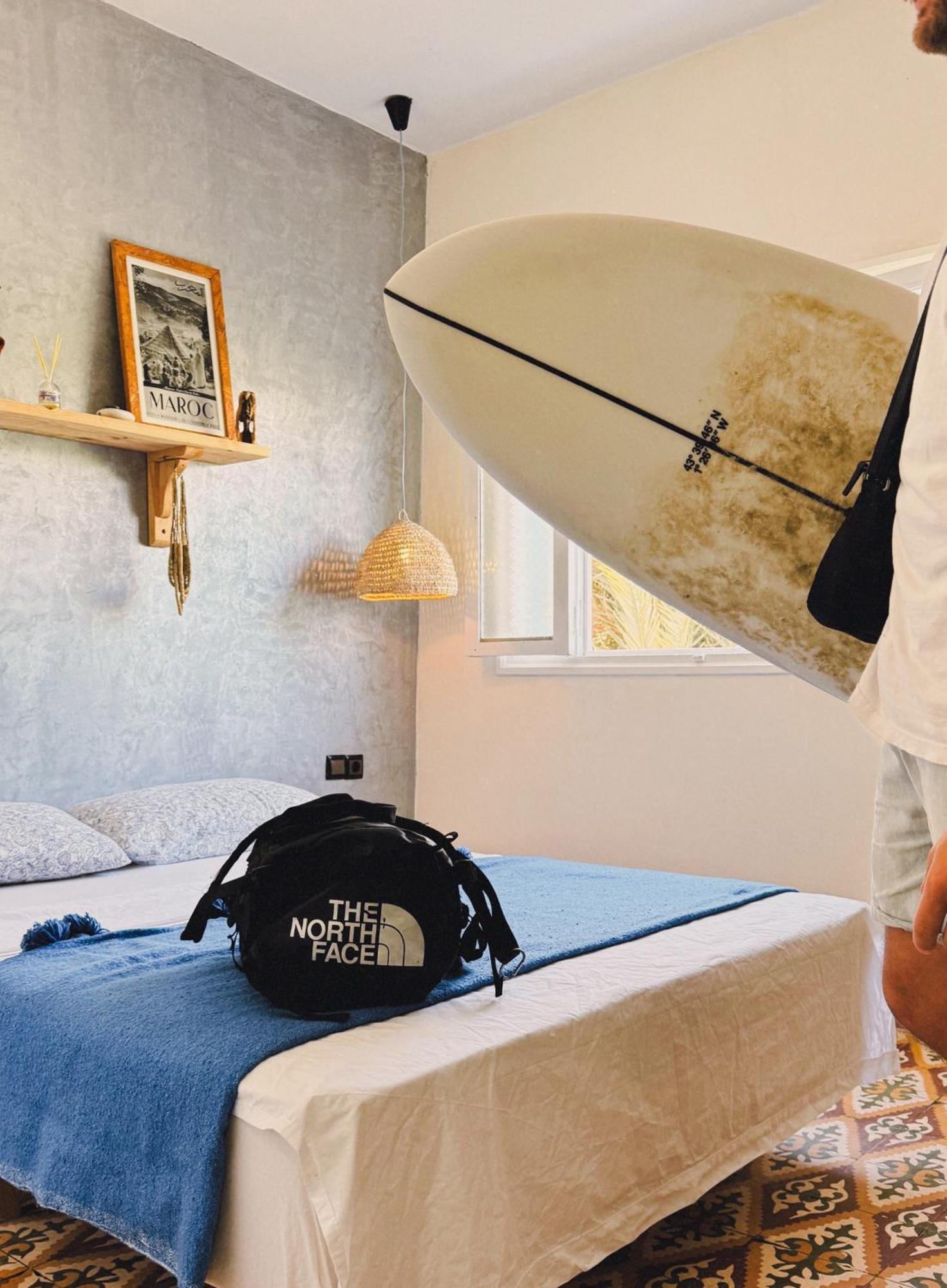 El Moja Surfhouse Hotel Сиди Ифни Екстериор снимка